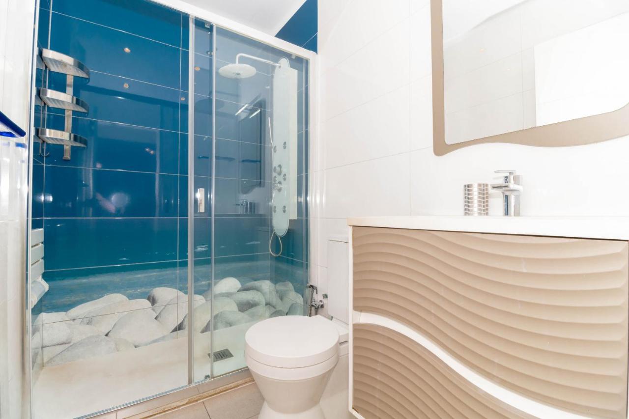 A Few Steps From The Beach Of Las Vistas Apartment Лос Кристианос Екстериор снимка