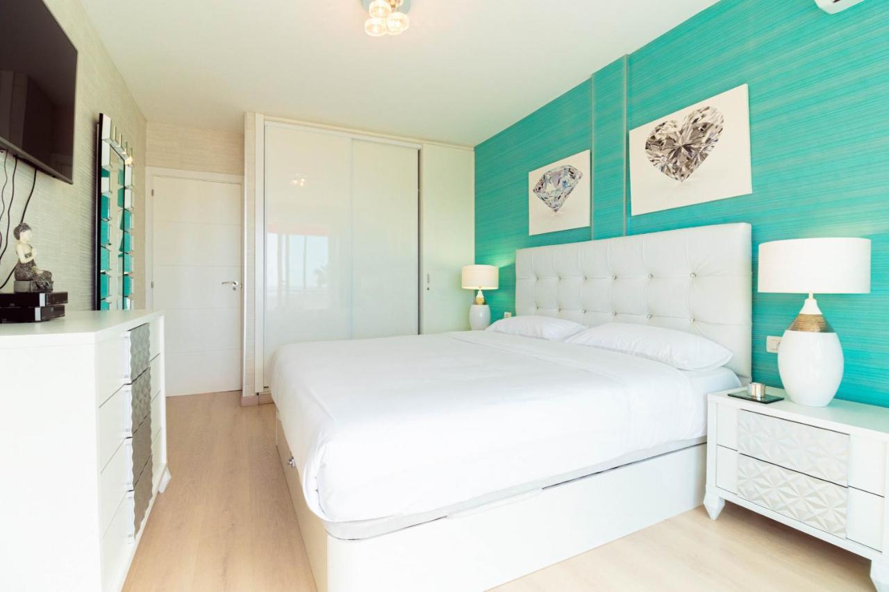 A Few Steps From The Beach Of Las Vistas Apartment Лос Кристианос Екстериор снимка