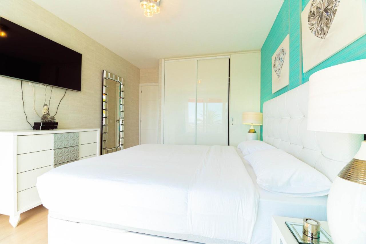 A Few Steps From The Beach Of Las Vistas Apartment Лос Кристианос Екстериор снимка